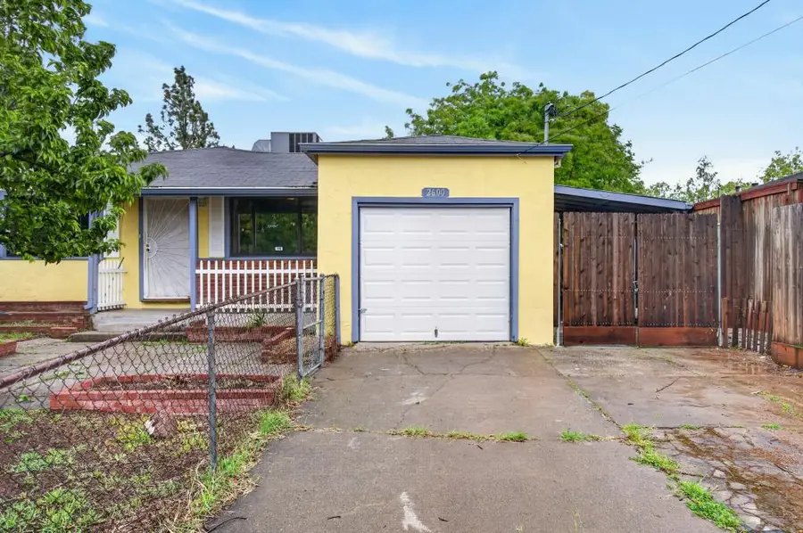 2600 Connie Drive, Sacramento, CA 95815 - #3
