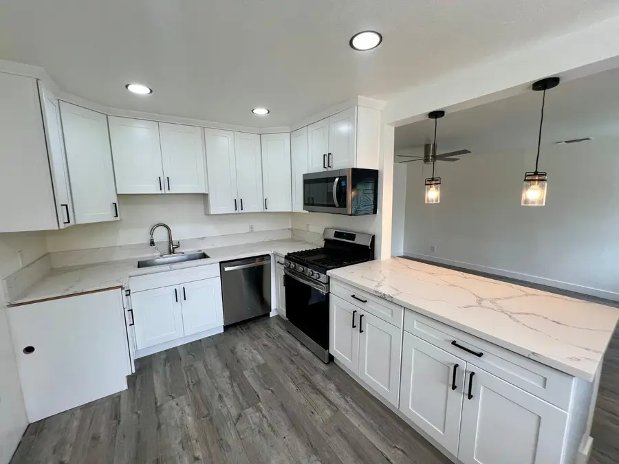 1844 Manzanita Way, West Sacramento, CA 95691 - #2