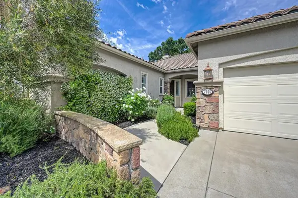 7205 Abruzzo Court, Elk Grove, CA 95757