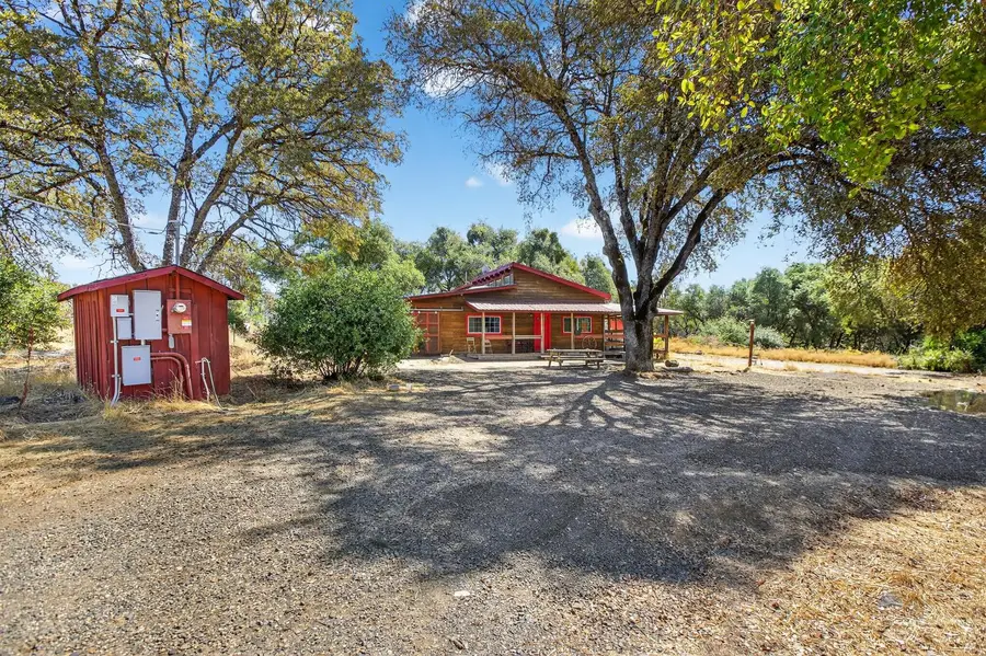 36 Crystal Pines Road, Oroville, CA 95965 - #2