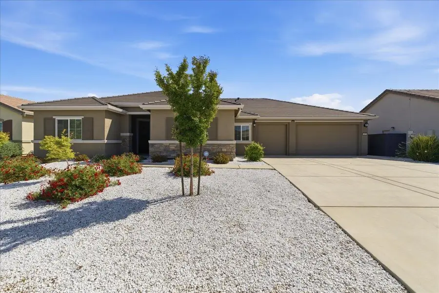 2050 Monteagle Court, Plumas Lake, CA 95961 - #3