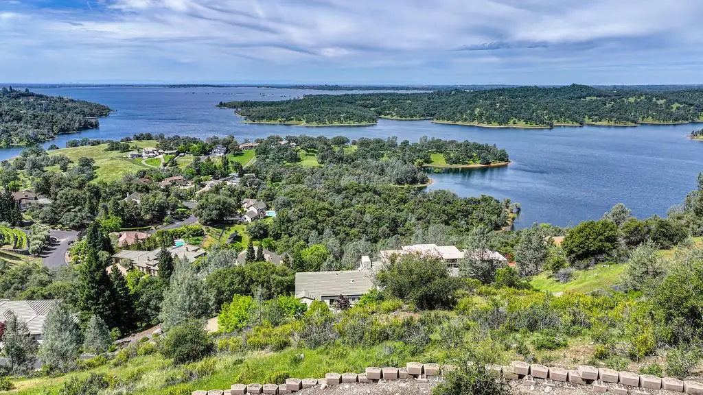 1076 La Sierra Drive, El Dorado Hills, CA 95762 - #1