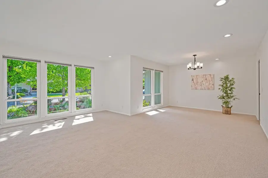 3947 Milmar Way, Sacramento, CA 95821 - #3