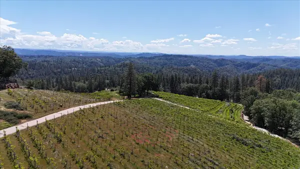 19698 View Forever Lane, Grass Valley, CA 95945