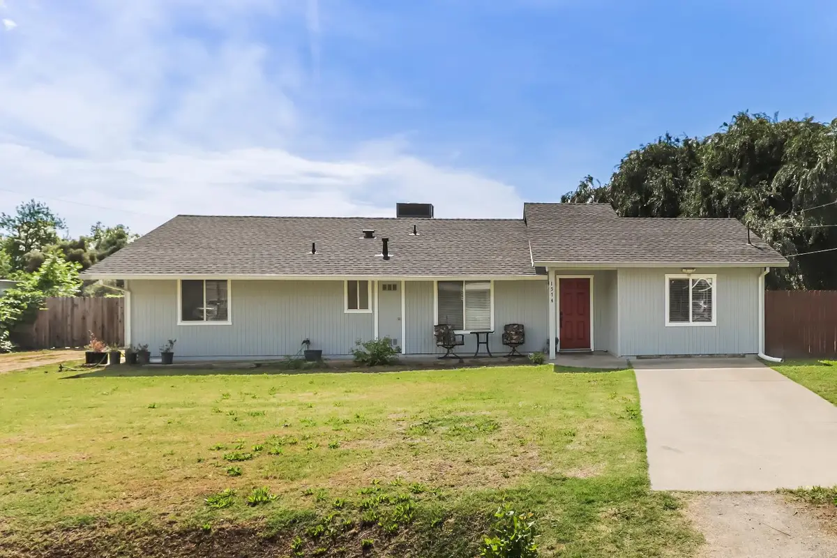 1574 5th Avenue, Olivehurst, CA 95961 - #1