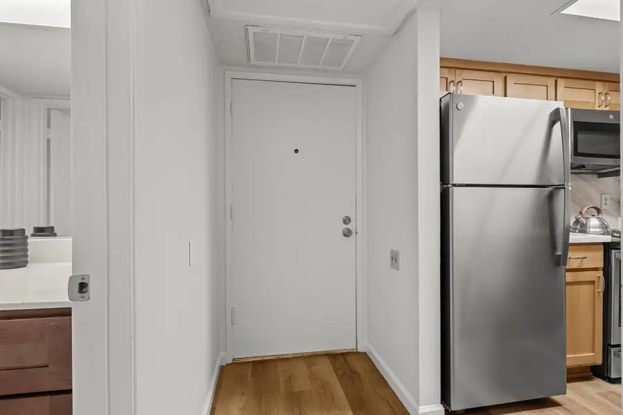 2402 Larkspur Lane #259, Sacramento, CA 95825 - #2