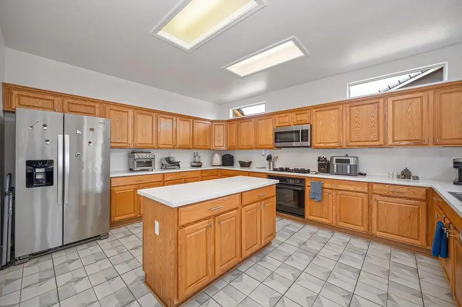 423 Poppyfield Court, Lincoln, CA 95648 - #3