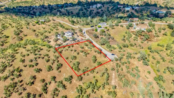 2480 Medina Court, La Grange, CA 95329