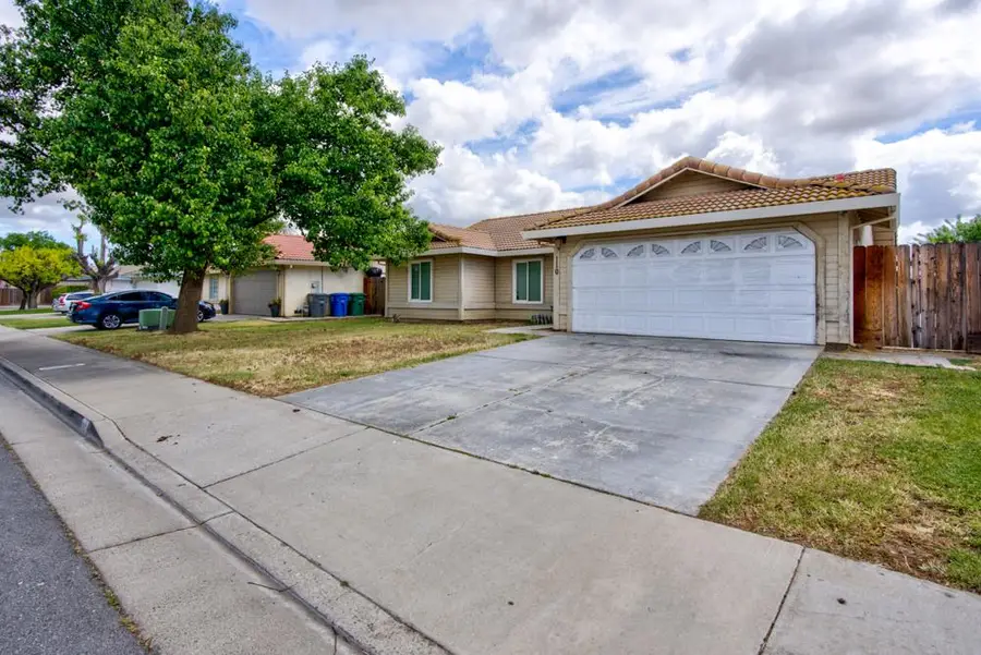 110 2nd Street, Los Banos, CA 93635 - #2