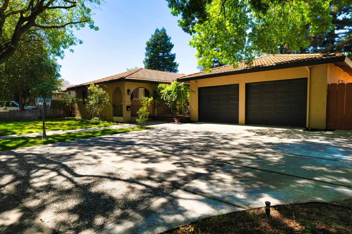 2613 S Surrey Avenue, Modesto, CA 95355 - #1