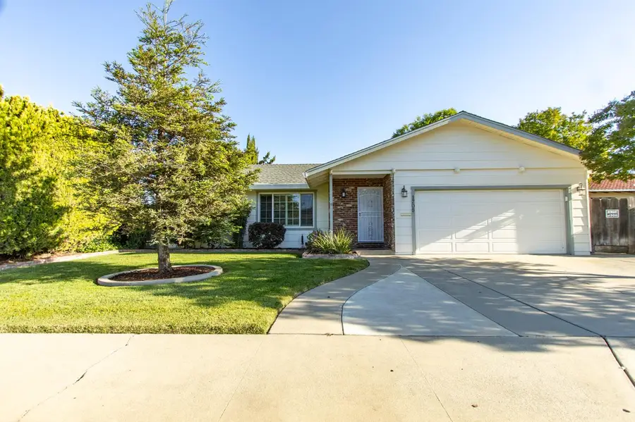 1705 Larkspur Place, Turlock, CA 95380 - #2