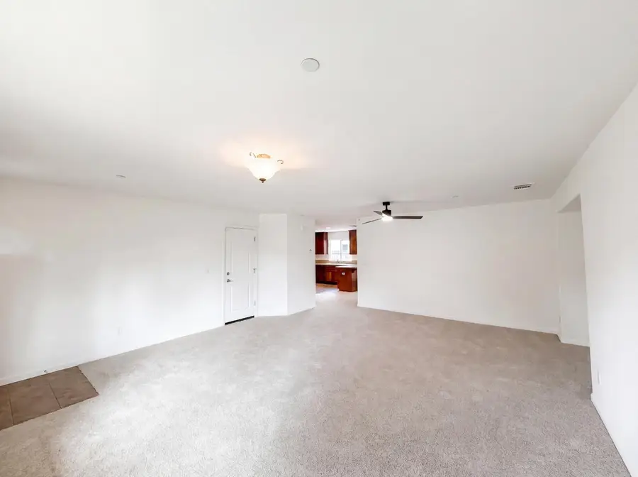 251 Sugnet Way, Sacramento, CA 95838 - #3