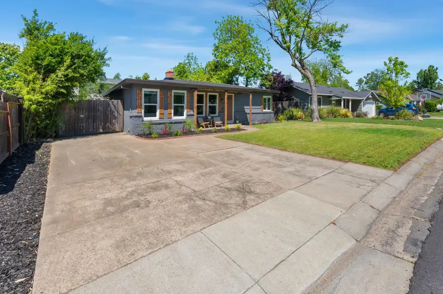 2543 Castlewood Drive, Sacramento, CA 95821 - #2