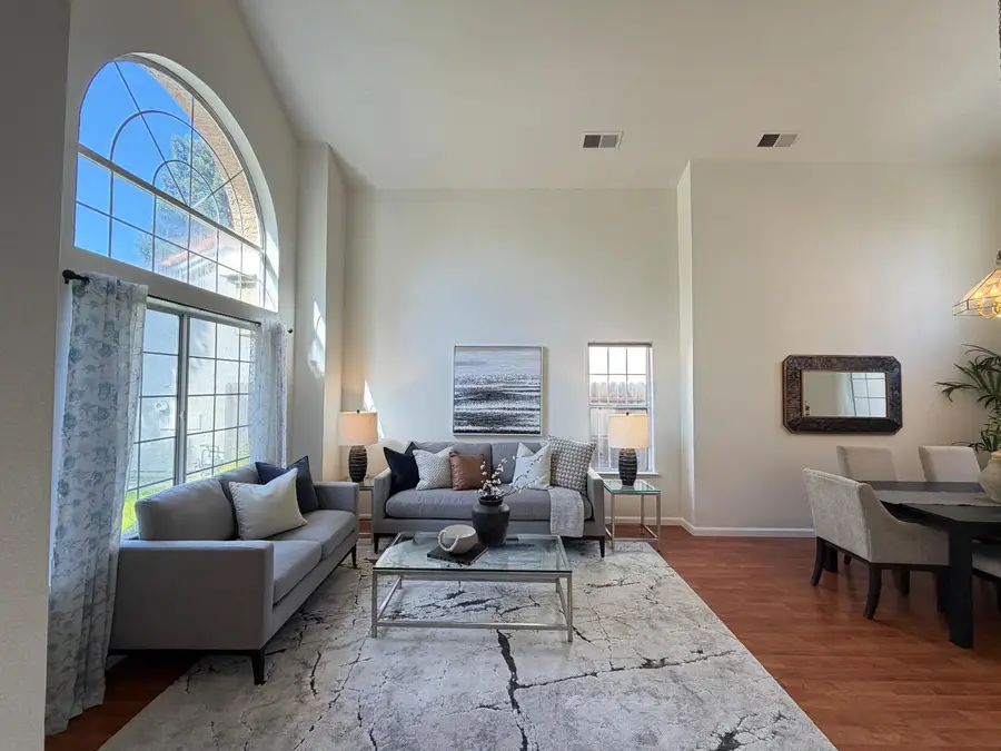 5931 Sternsburg Way, Sacramento, CA 95823 - #3