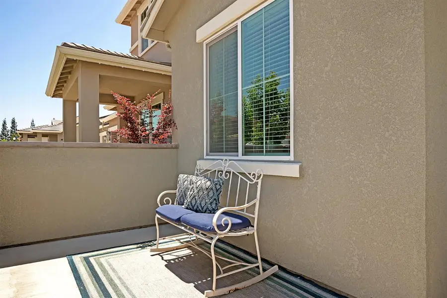 1012 Longview Drive, Oakdale, CA 95361 - #3