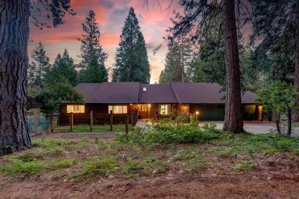 13031 Cedar Crest Lane, Grass Valley, CA 95945