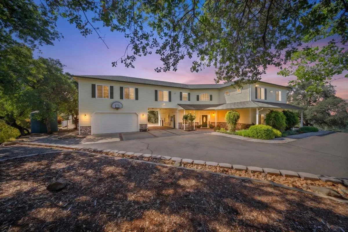 6947 Mountain View Terrace, Browns Valley, CA 95918 - #1