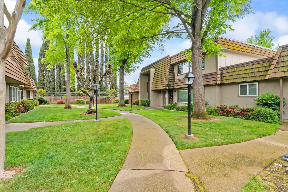 2368 Via Camino Avenue, Carmichael, CA 95608 - #1