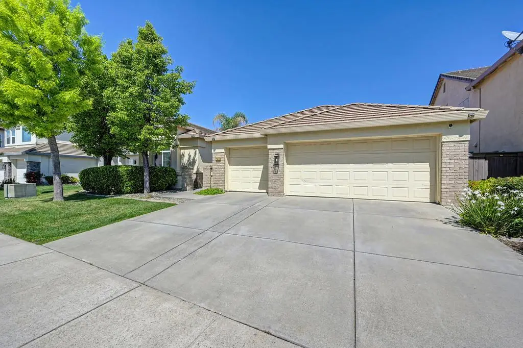 2413 Maybrook Drive, Sacramento, CA 95835 - #1