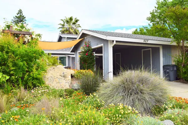 527 Bluebird Place, Davis, CA 95616