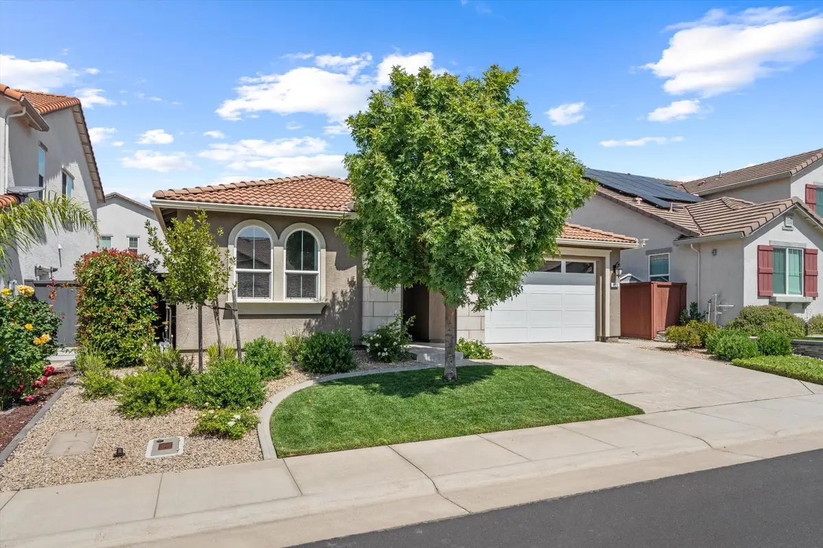 4616 S Hills Drive, Folsom, CA 95630 - #1