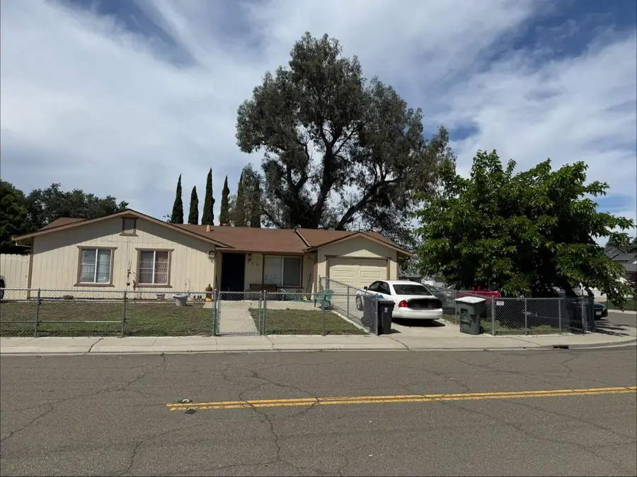 379 Valverde Court, Lathrop, CA 95330 - #3