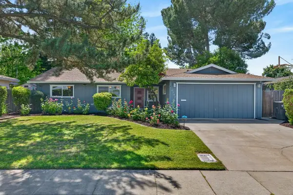 6742 Park Riviera Way, Sacramento, CA 95831