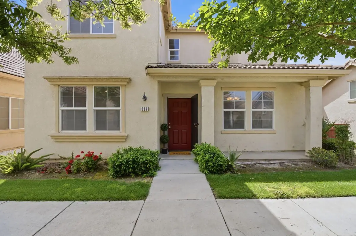 629 Betten Street, Los Banos, CA 93635 - #1