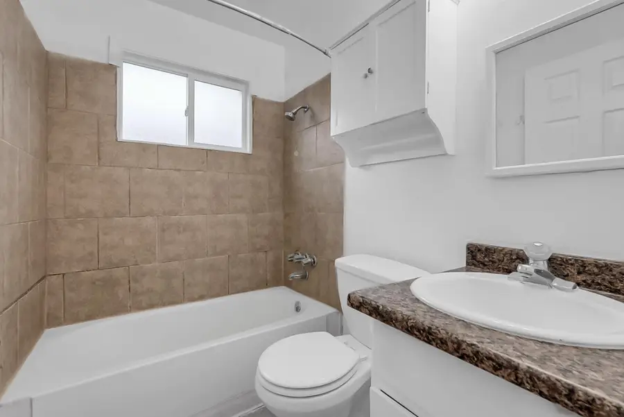 828 Astor Drive, Stockton, CA 95210 - #3