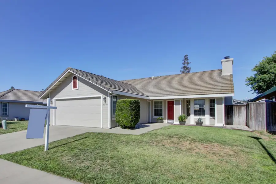 1028 Beaver Park Way, Galt, CA 95632 - #2