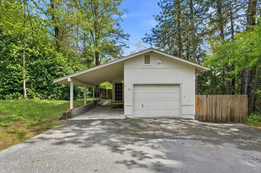 421 Brighton Street, Grass Valley, CA 95945 - #2