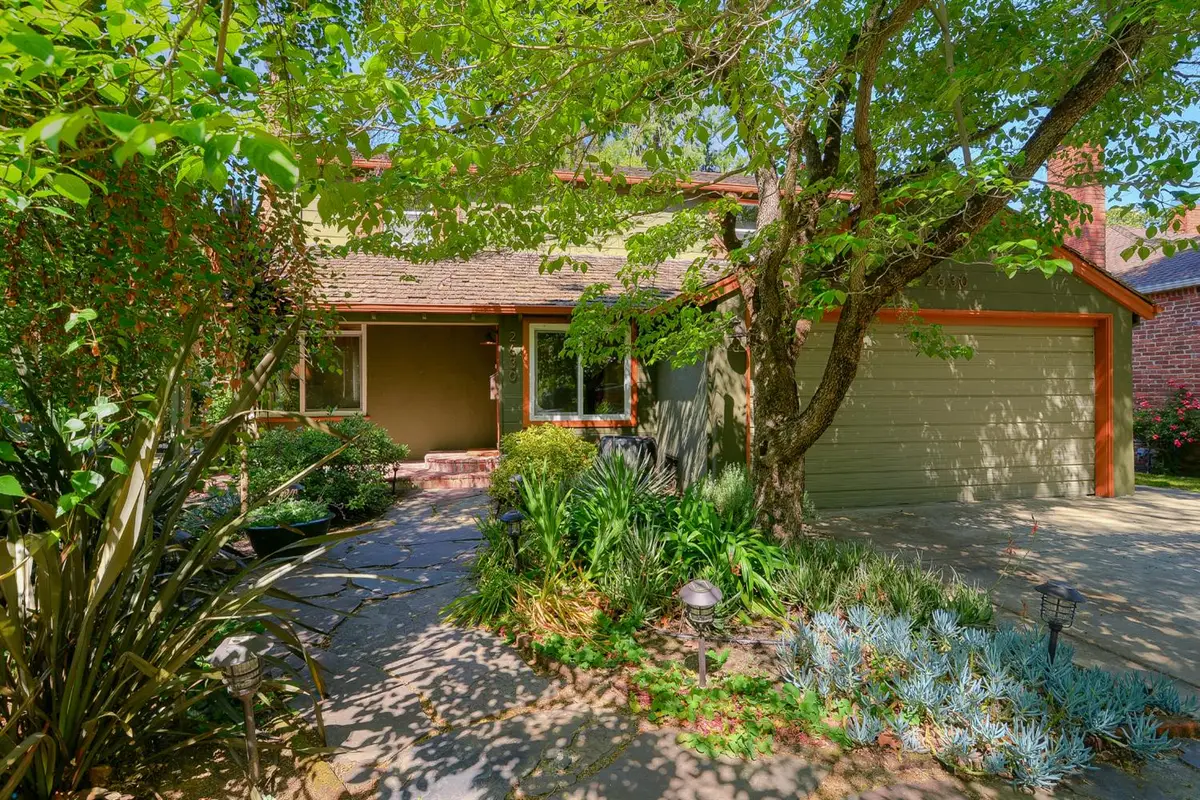 2630 Land Park Drive, Sacramento, CA 95818 - #1