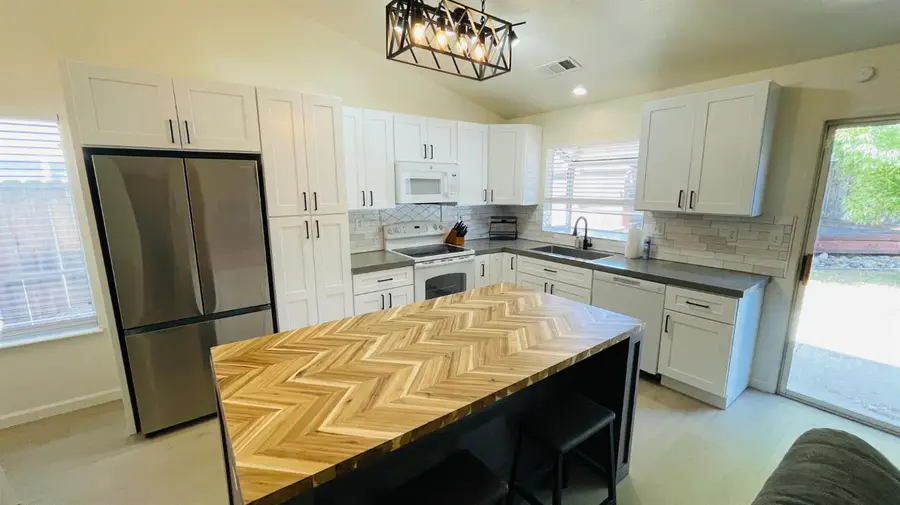 3929 El Portal Place, Modesto, CA 95357 - #2