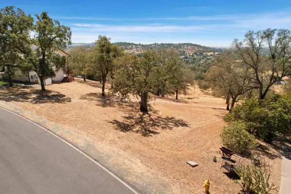 2242 Partridge Drive, Valley Springs, CA 95252