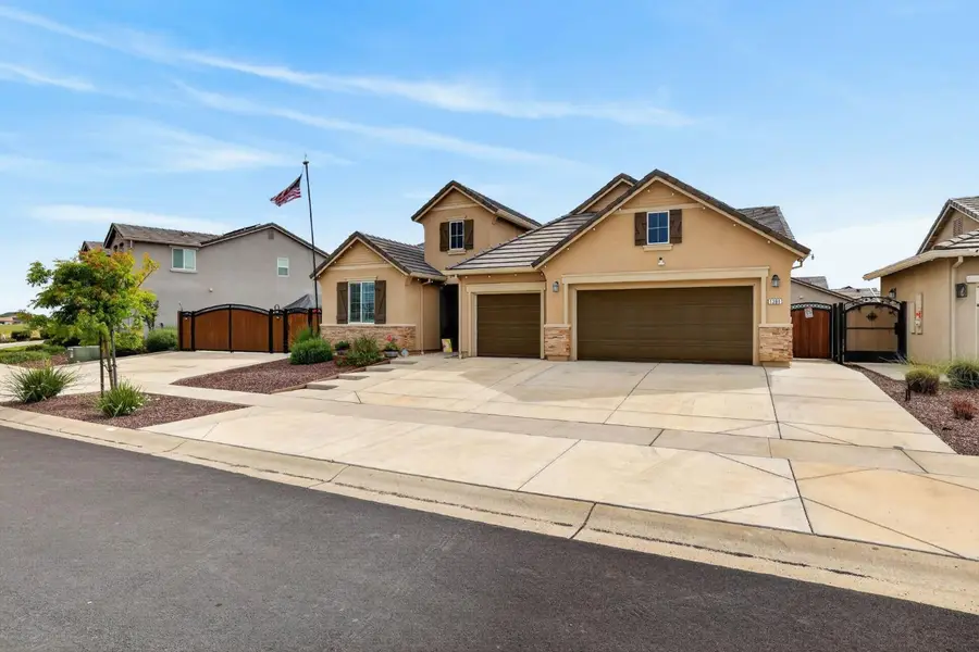 1391 Rio Grande Drive, Plumas Lake, CA 95961 - #2