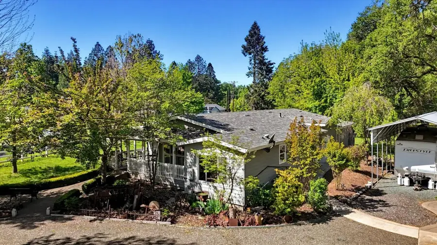 17180 Clover Road, Penn Valley, CA 95946 - #2