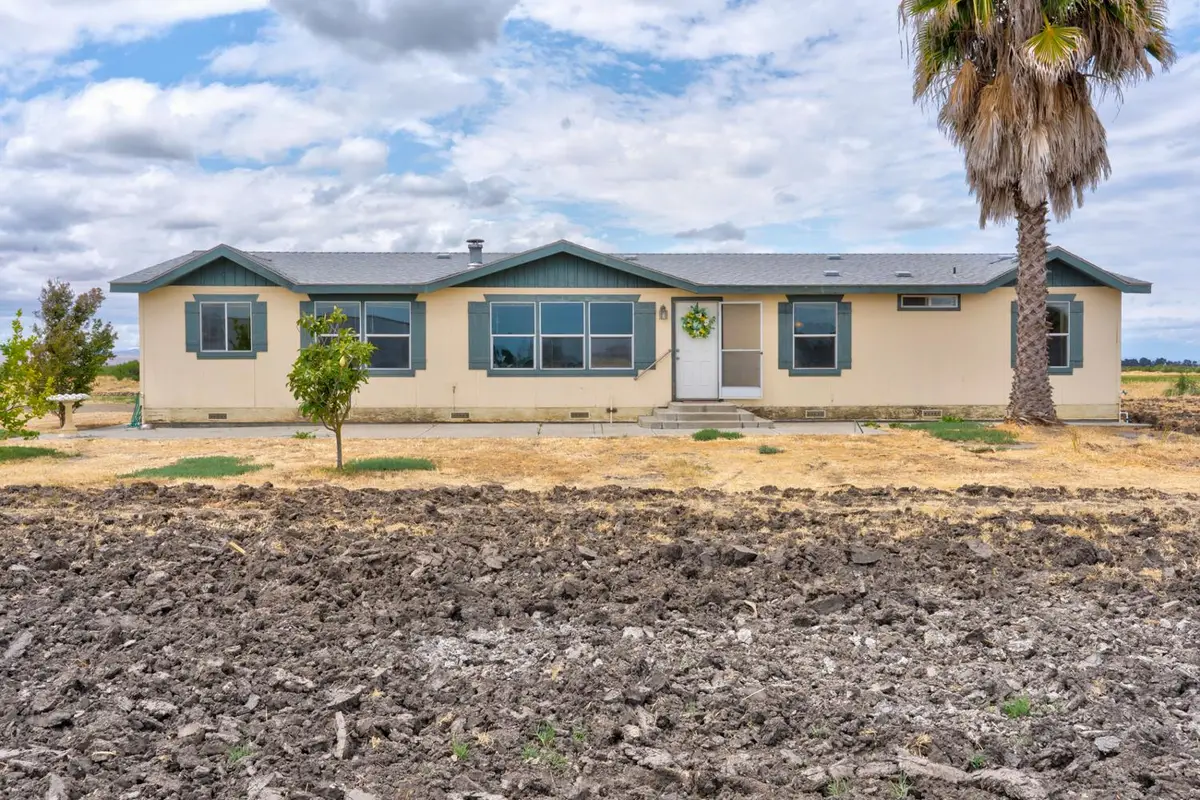 20639 S Lexington Avenue, Dos Palos, CA 93620 - #1