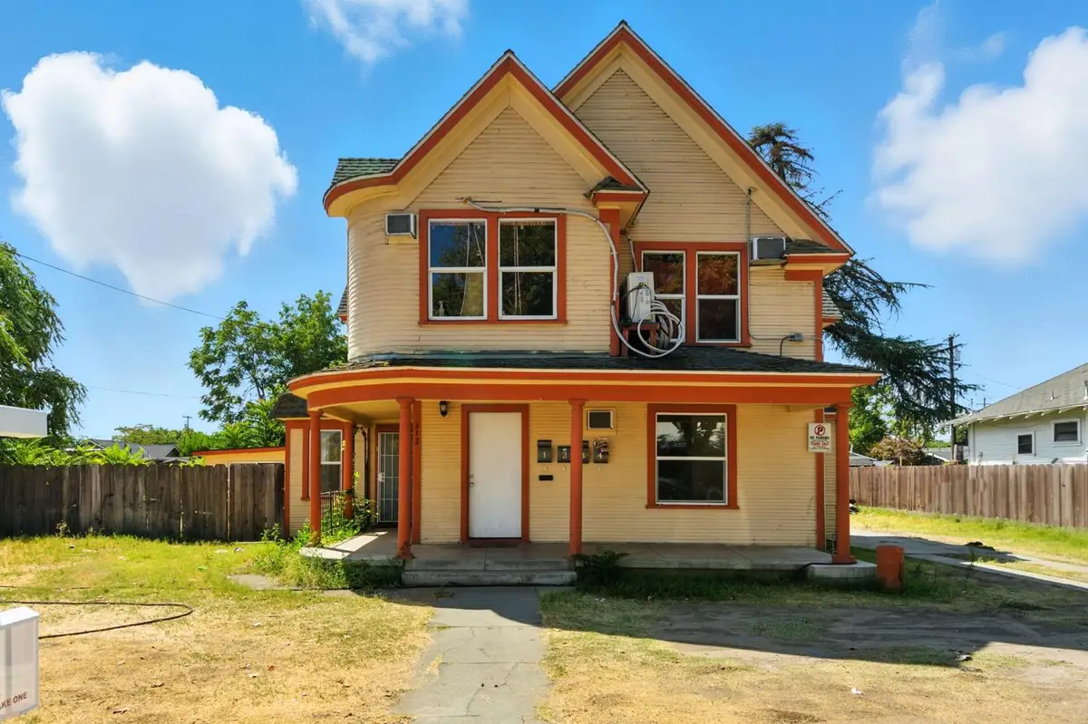 312 W Main Street, Turlock, CA 95380 - #1