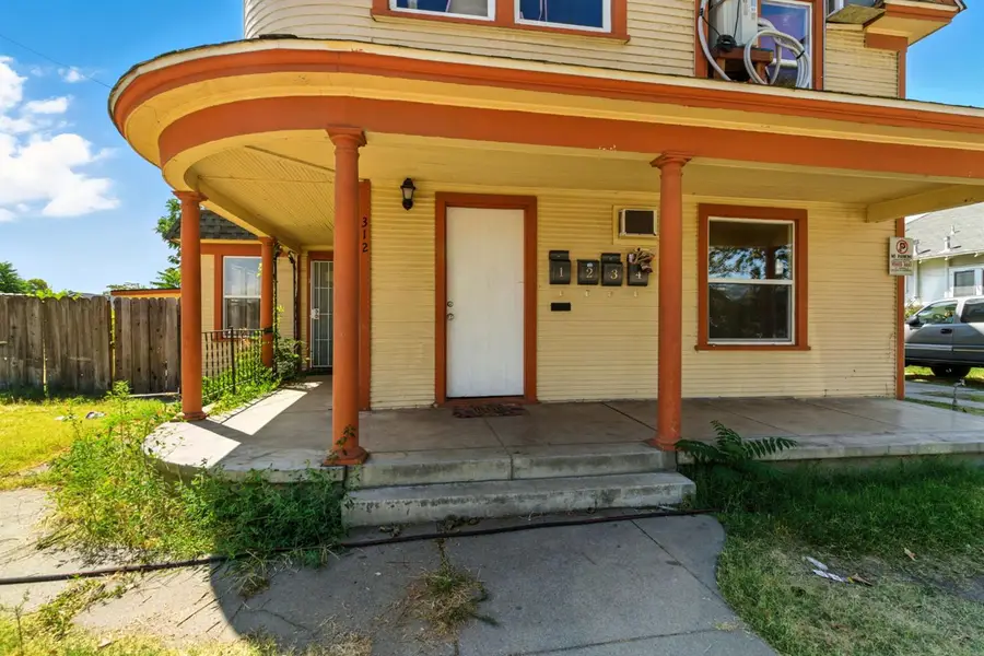 312 W Main Street, Turlock, CA 95380 - #2