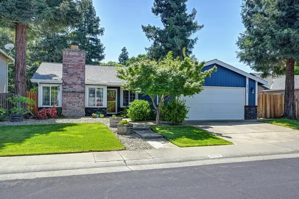 8940 Castle Park Dr., Elk Grove, CA 95624