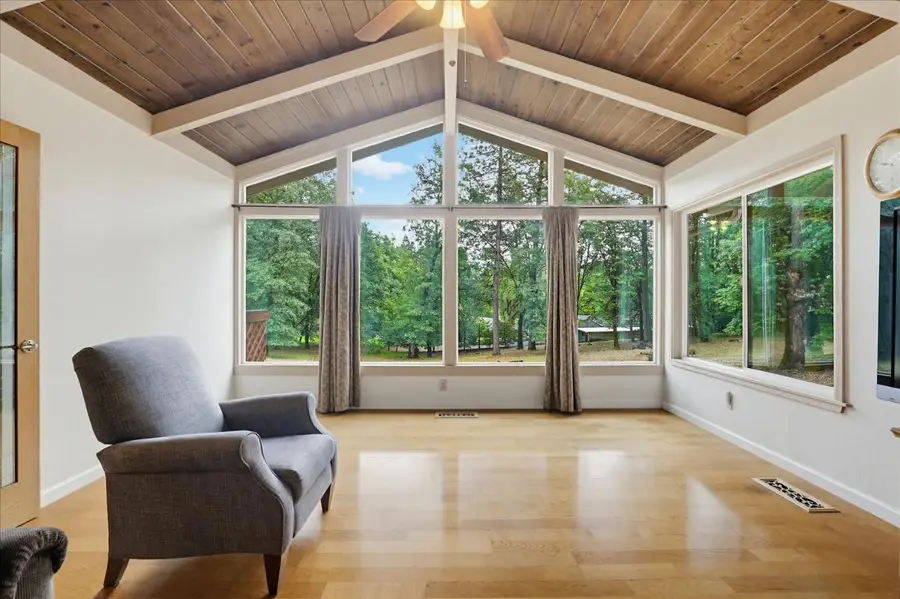 16005 Langley Place, Grass Valley, CA 95949 - #3