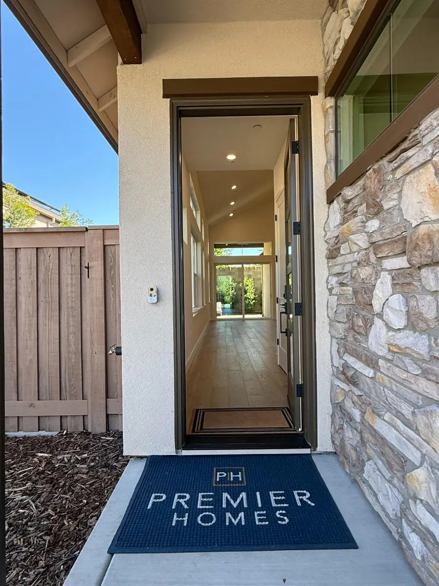 7070 Soleil Way, Granite Bay, CA 95746 - #3