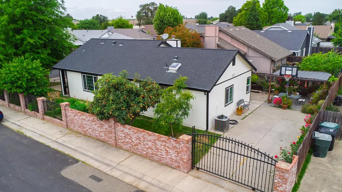 6236 Riverbelle, Rio Linda, CA 95673 - #1