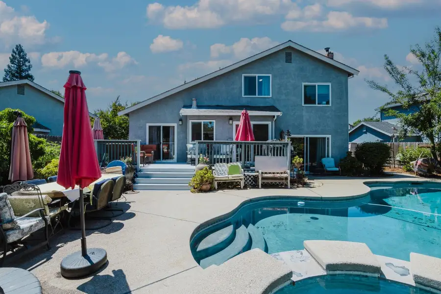 9881 Turtle Dove Court, Elk Grove, CA 95624 - #2