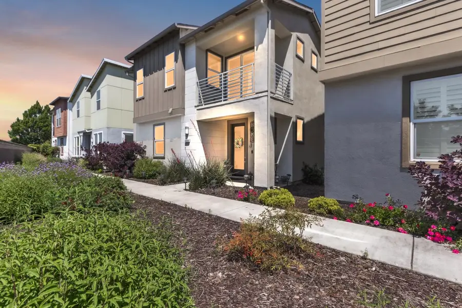 4310 Ocean Lane, Elk Grove, CA 95757 - #2
