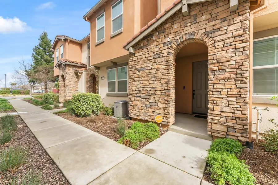 4474 Corse Walk, Sacramento, CA 95834 - #3