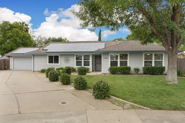 709 Prairie Court, Galt, CA 95632