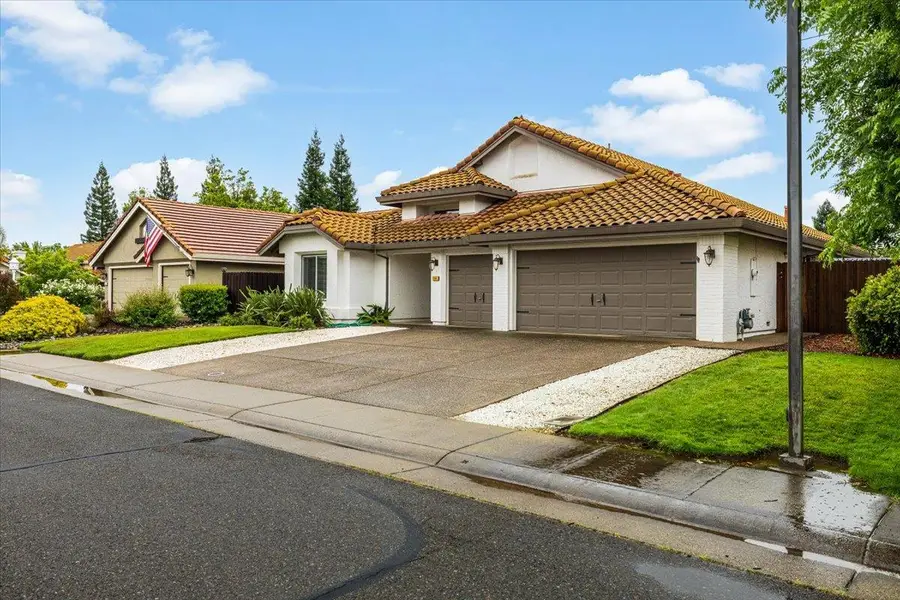 114 Kerwin Way, Folsom, CA 95630 - #3