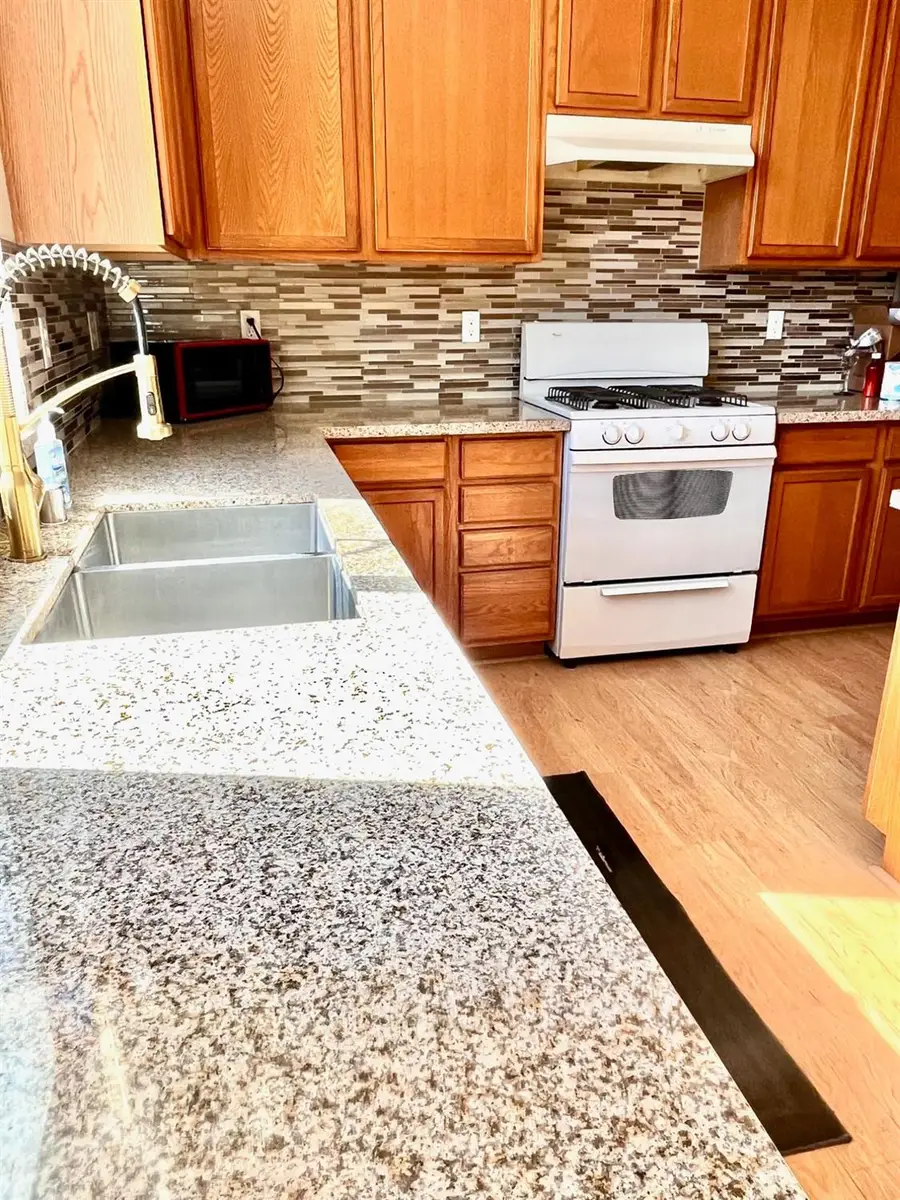 1450 Longhorn Lane, Patterson, CA 95363 - #3