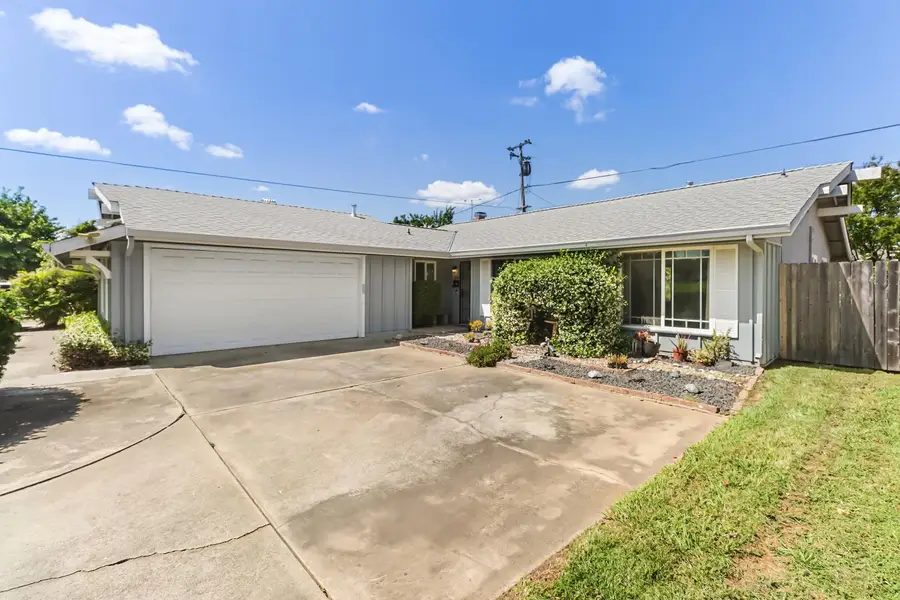 7649 Lindale Drive, Sacramento, CA 95828 - #2